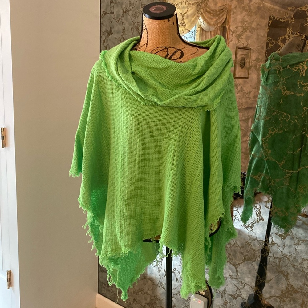Heidi Hess waffle knot cowl neck cape NWOT